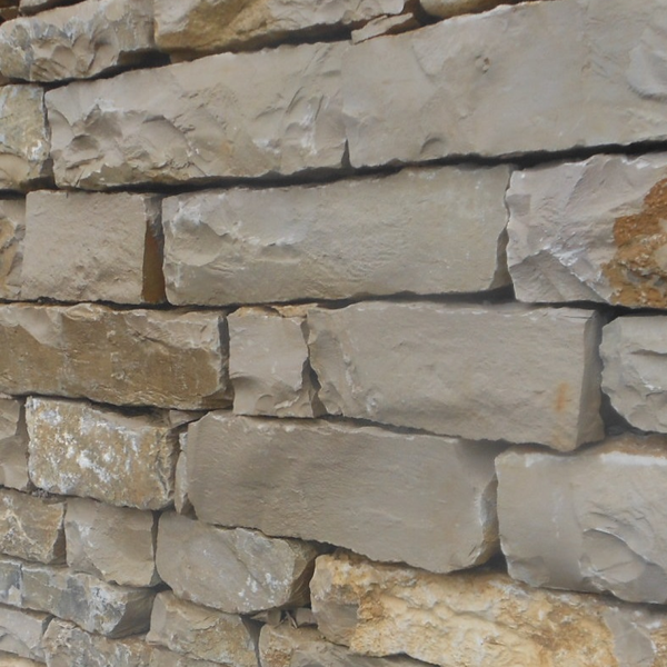 Kalkstein gespalten, Mauersteine Code 154, Höhe ca. 10-14 cm